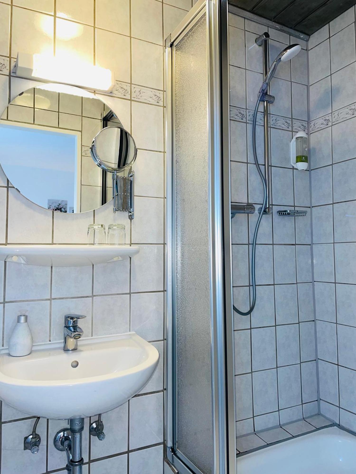 Hotel-Pension Hommen Koblencja Zewnętrze zdjęcie